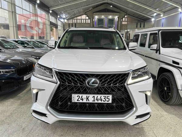 Lexus for sale in Iraq